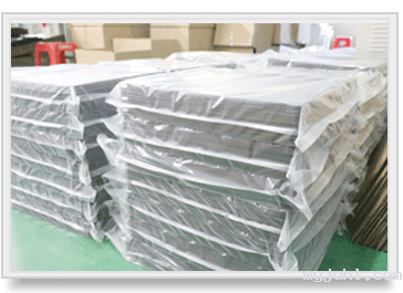 云上触摸屏厂家包装流程①